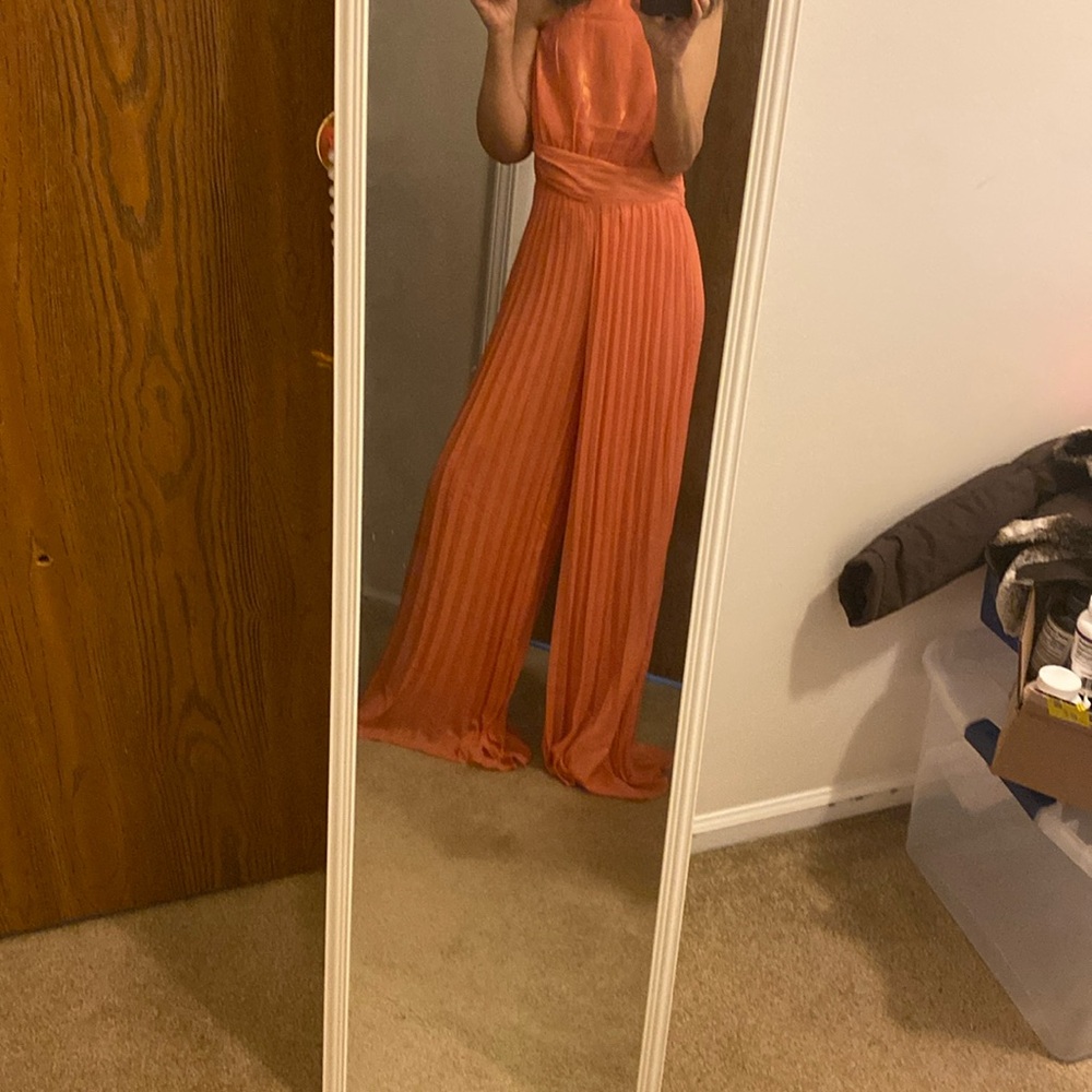 VENUS Coral Pleated Wide-Leg Jumpsuit
